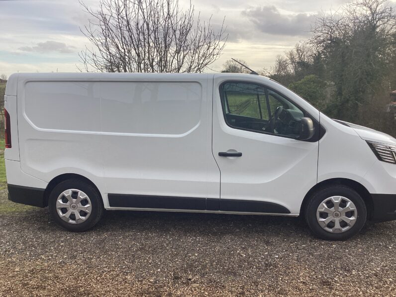 Renault Trafic – AO24 UFD – MULTIPLE AVAILABLE!