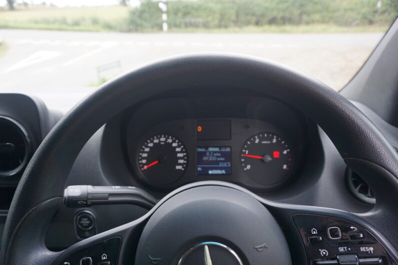 Mercedes Sprinter L2H2