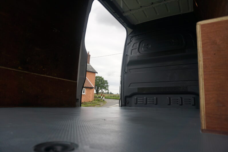 Mercedes Sprinter L2H2