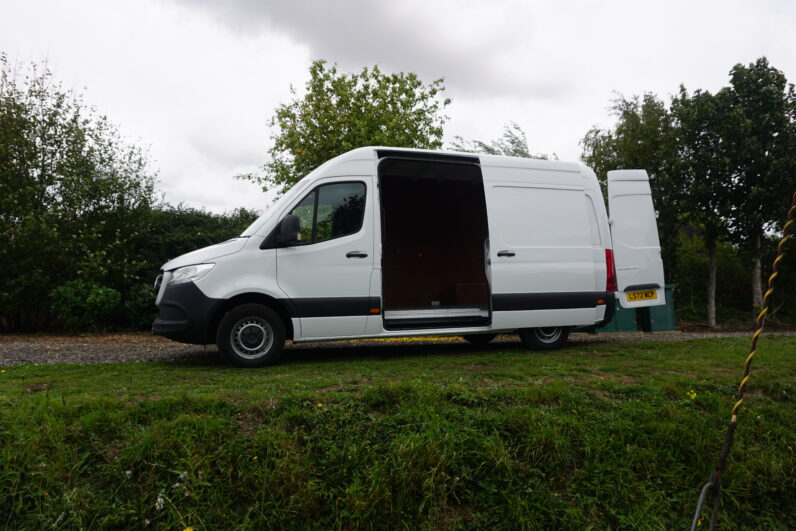 Mercedes Sprinter L2H2