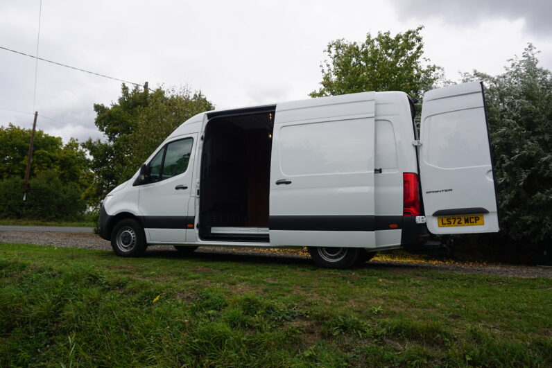 Mercedes Sprinter L2H2