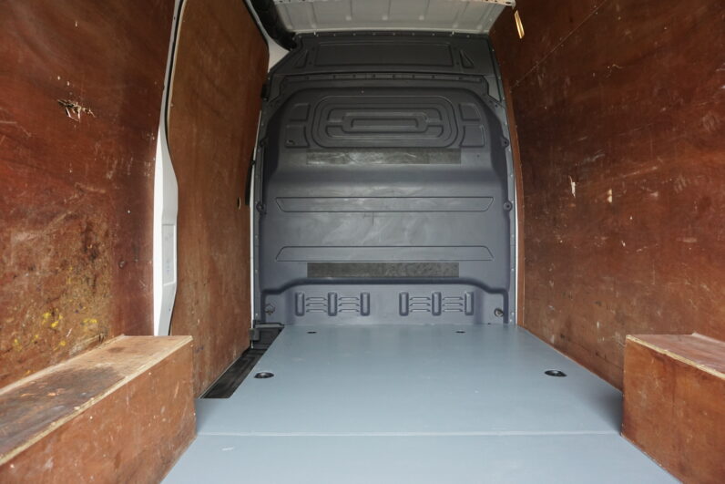 Mercedes Sprinter L2H2