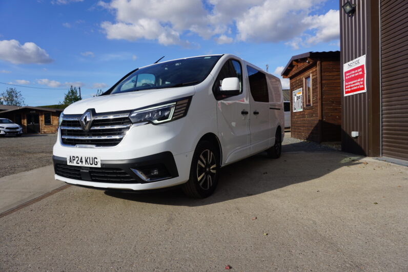 Renault Trafic Crew Cab