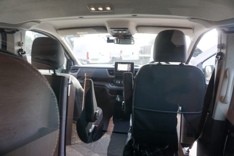 Renault Trafic Crew Cab