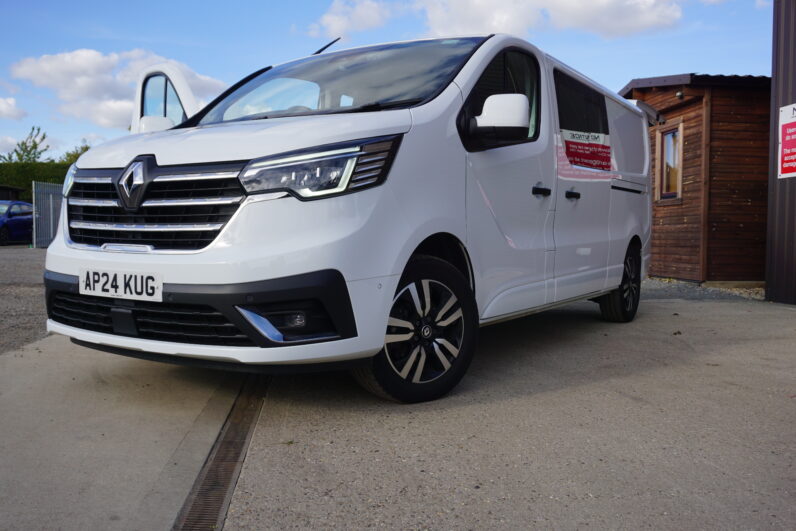 Renault Trafic Crew Cab