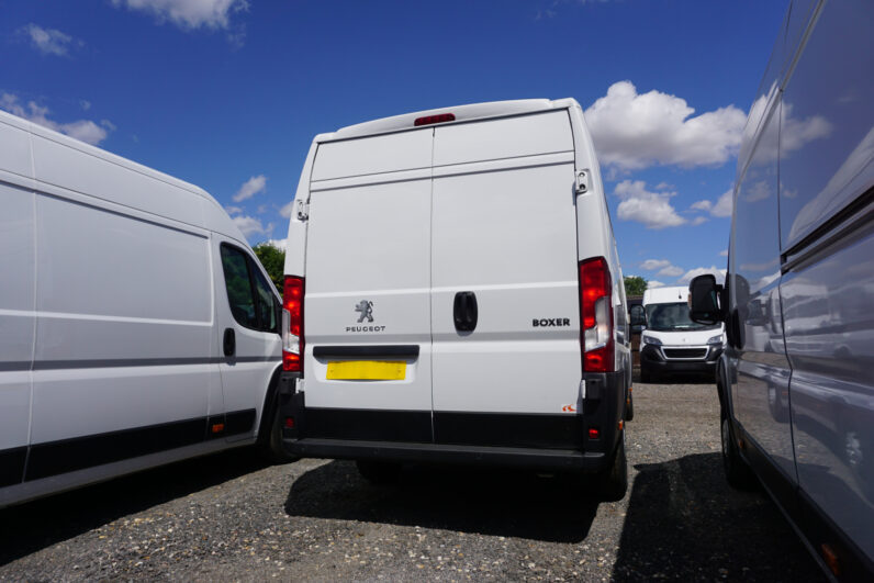 Peugeot Boxer L4