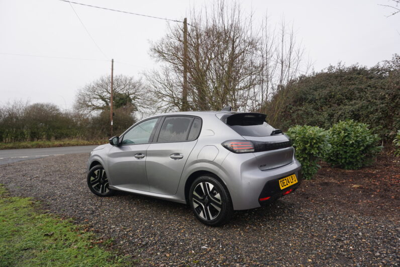 Peugeot 208 PureTech 1.2 GT