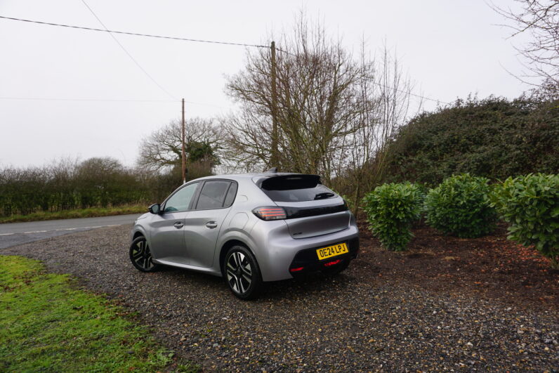 Peugeot 208 PureTech 1.2 GT