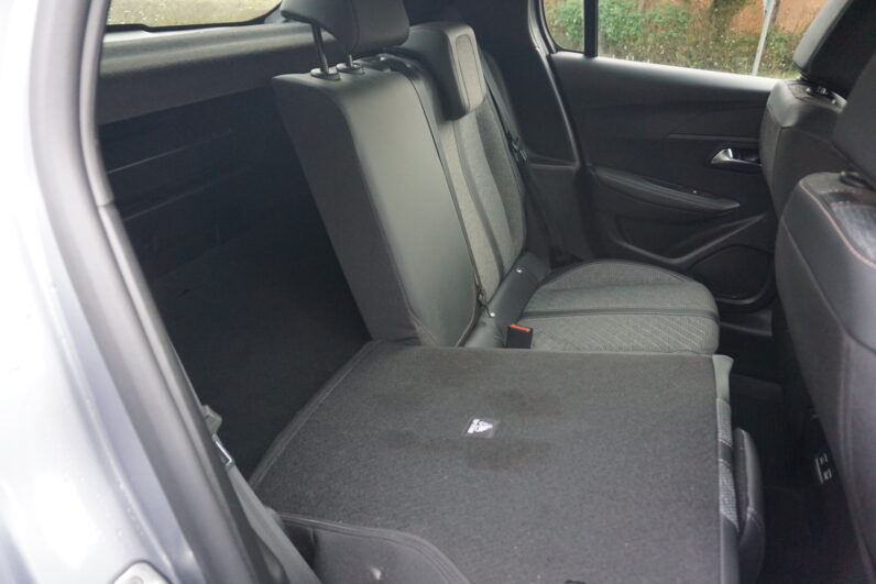 Peugeot 208 PureTech 1.2 GT