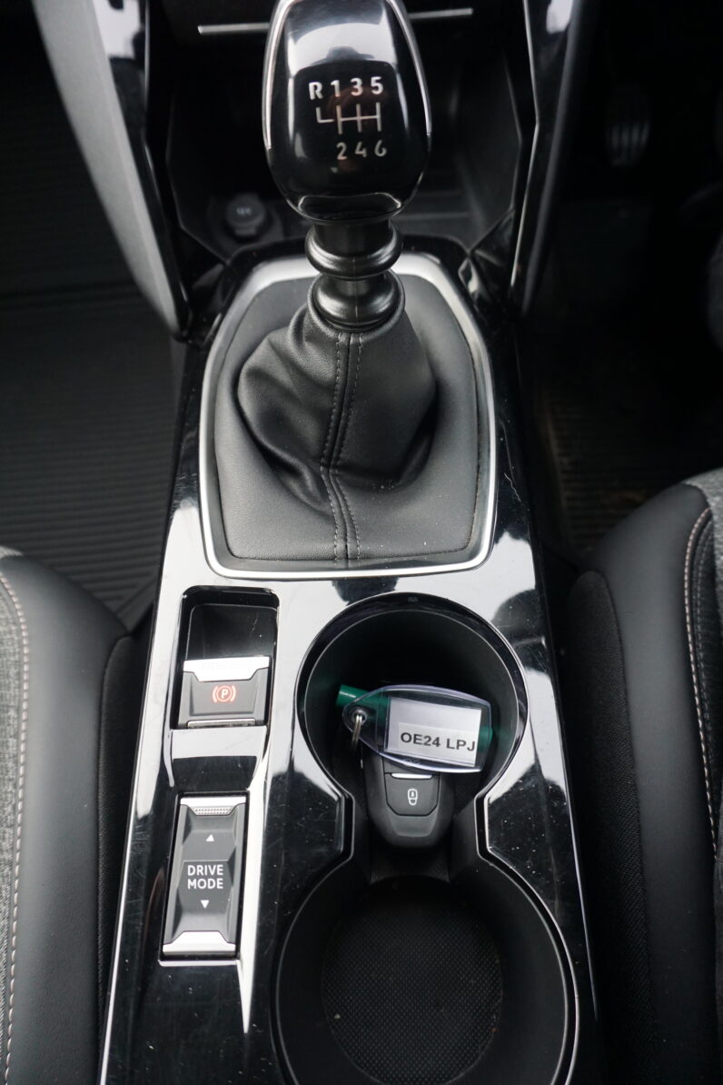 Peugeot 208 PureTech 1.2 GT