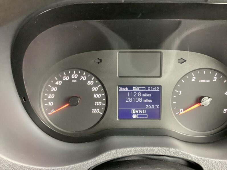 Mercedes Benz Sprinter Luton curtainsider with tail lift