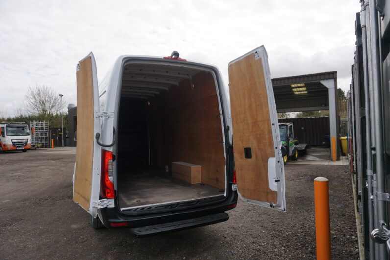 MERCEDES SPRINTER L3H2 PROFESSIONAL