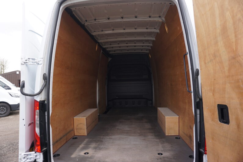 MERCEDES SPRINTER L3H2 PROFESSIONAL