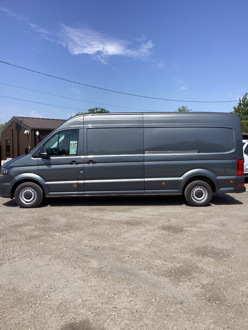 Volkswagen Crafter FWD LWB