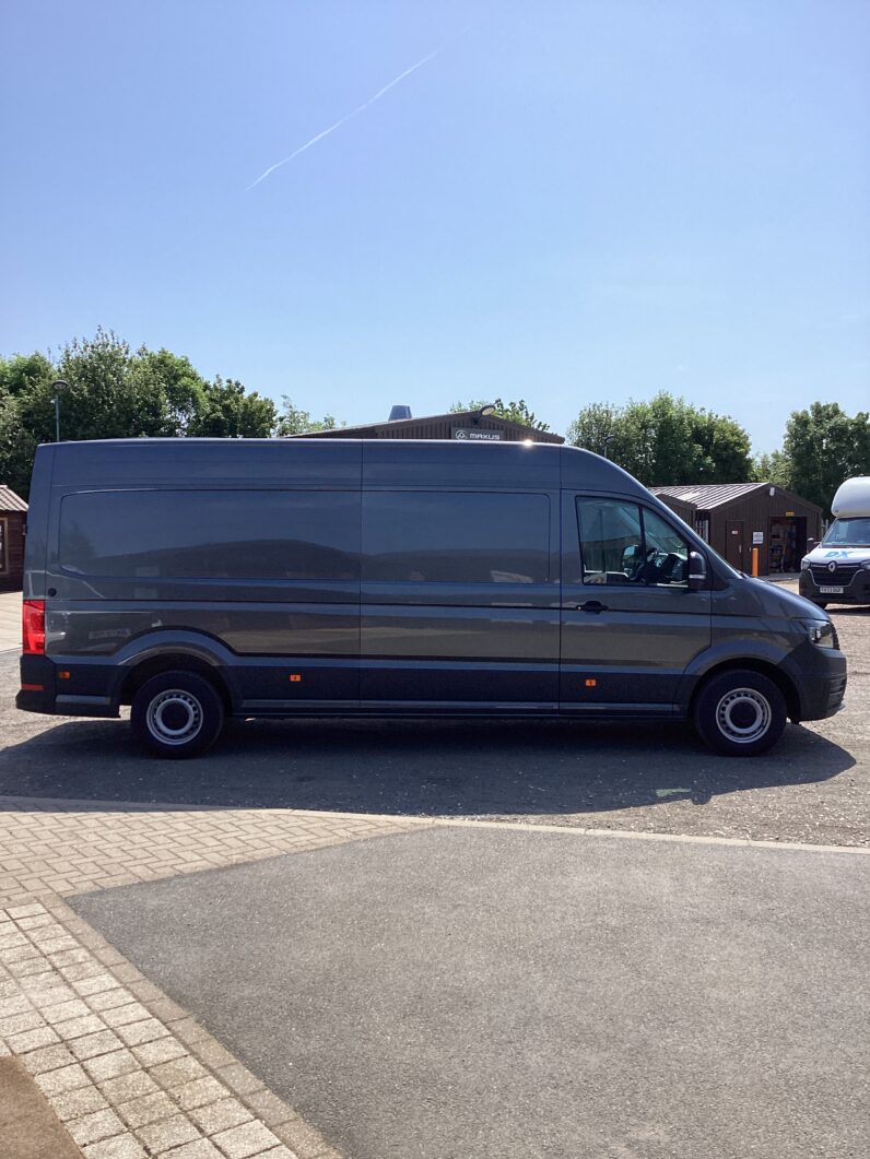 Volkswagen Crafter FWD LWB