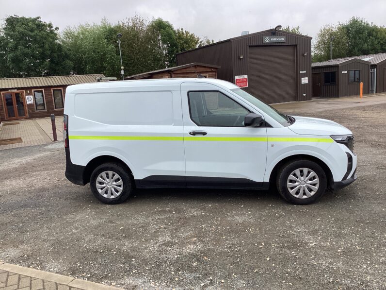 Ford Courier