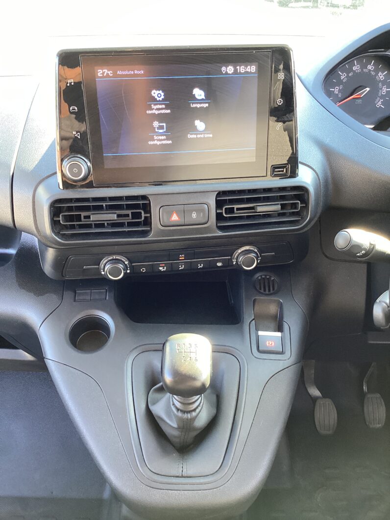 Peugeot Partner 1.5 BlueHDi Professional Premium+ SWB