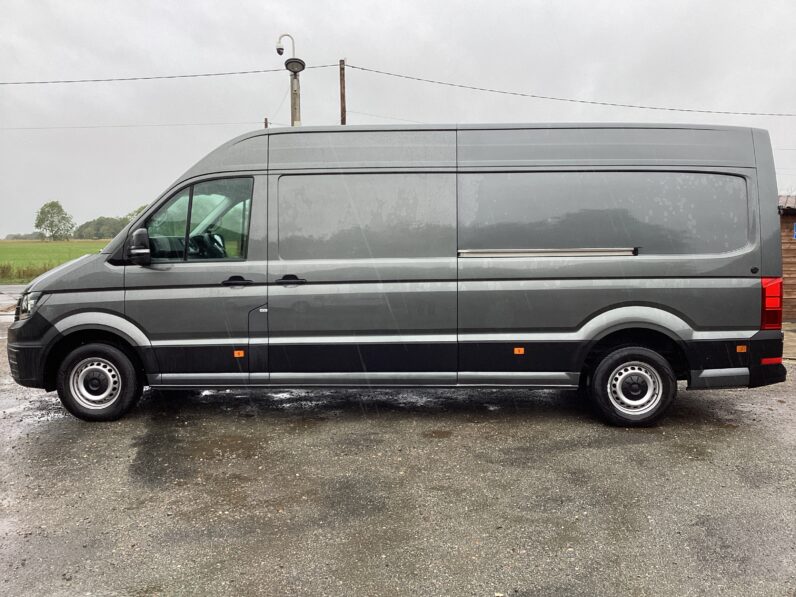 Volkswagen Crafter 2.0TDI CR35 Automatic LWB Trend line