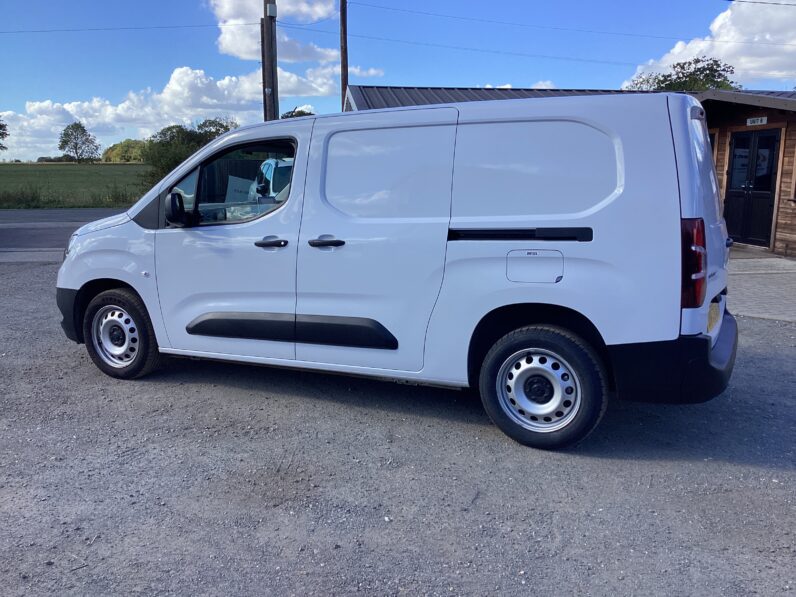 Vauxhall Combo 1.5 Turbo D 2300 Prime L2 H1