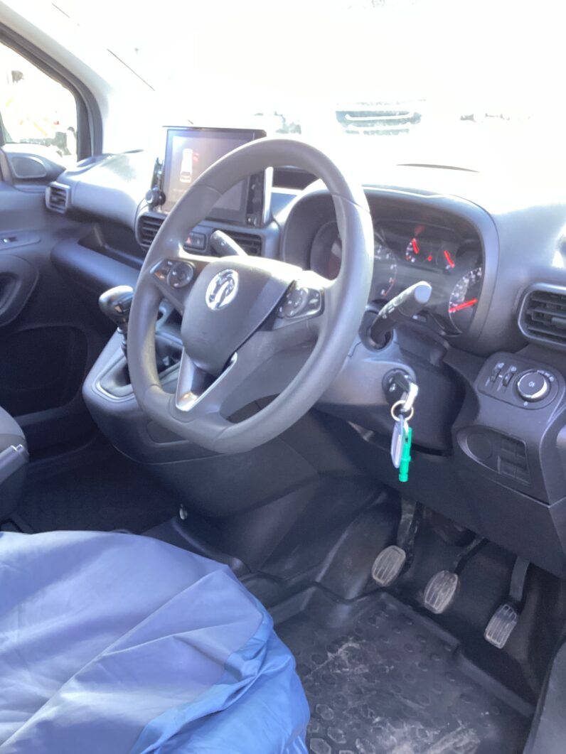 Vauxhall Combo 1.5 Turbo D 2300 Prime L2 H1