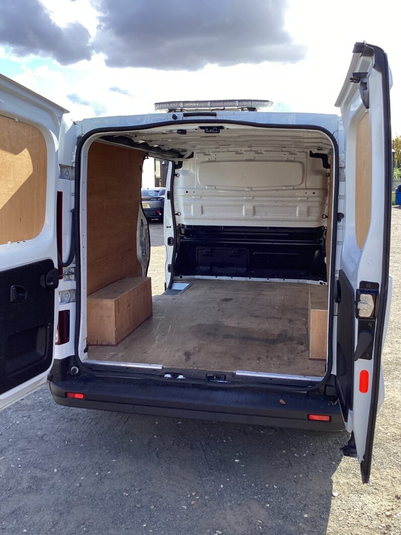 Renault Trafic 2.0 dCi Blue LL30 Advance L2 H1 Euro 6