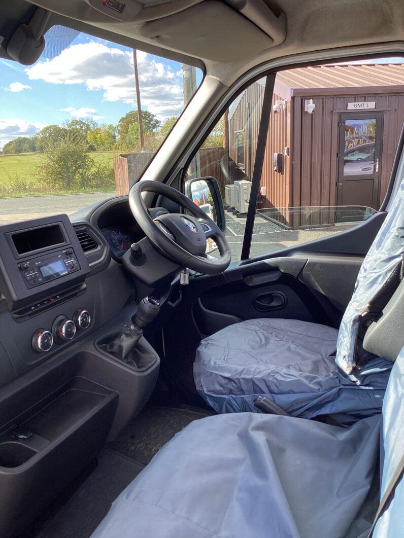 Renault Master 2.3 dCi ENERGY 35 Business Low loader